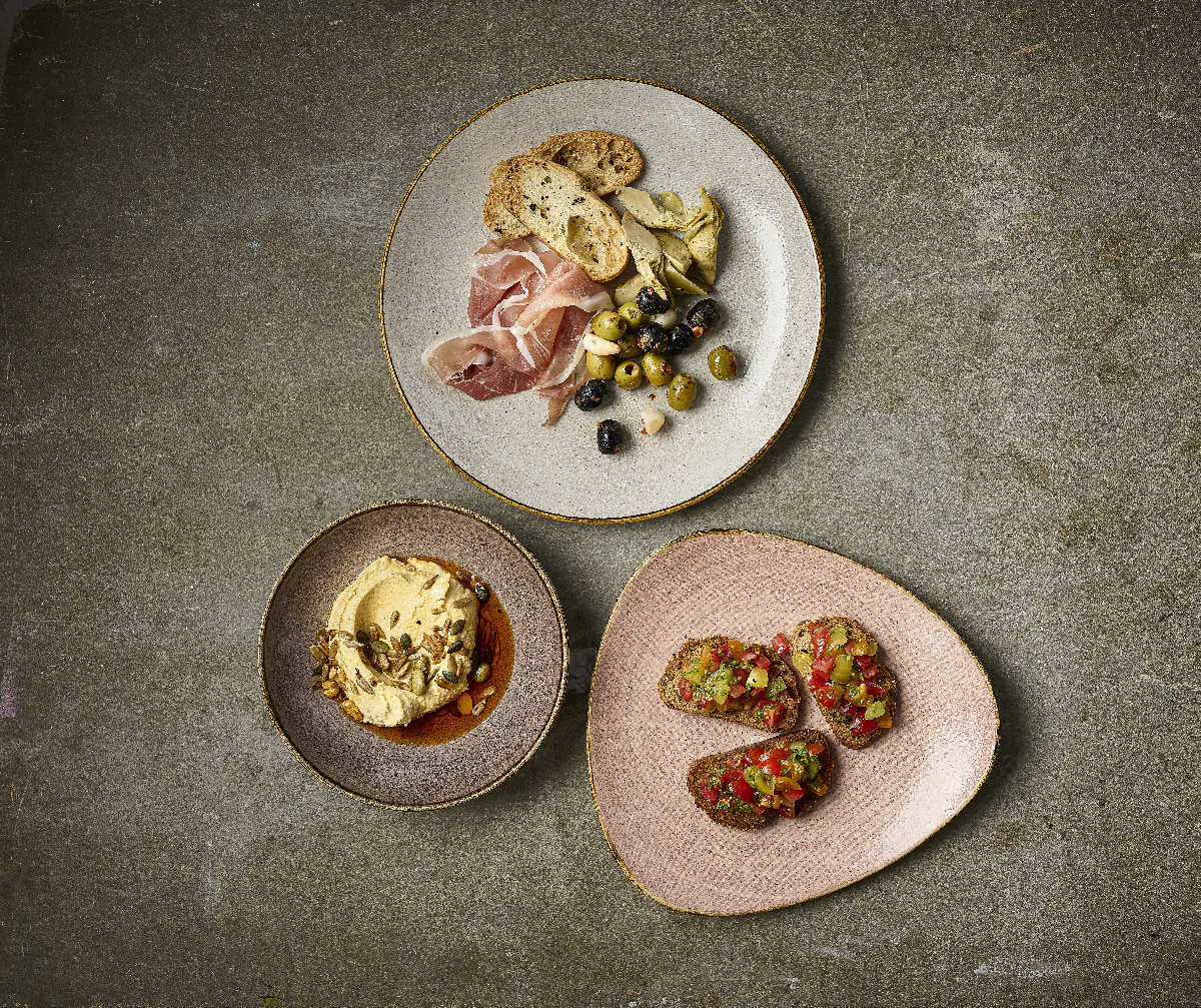 ChurchStonecastRaw5 Trojuholníková Miska Stonecast Raw 18,5cm 370ml – Obrázok 6